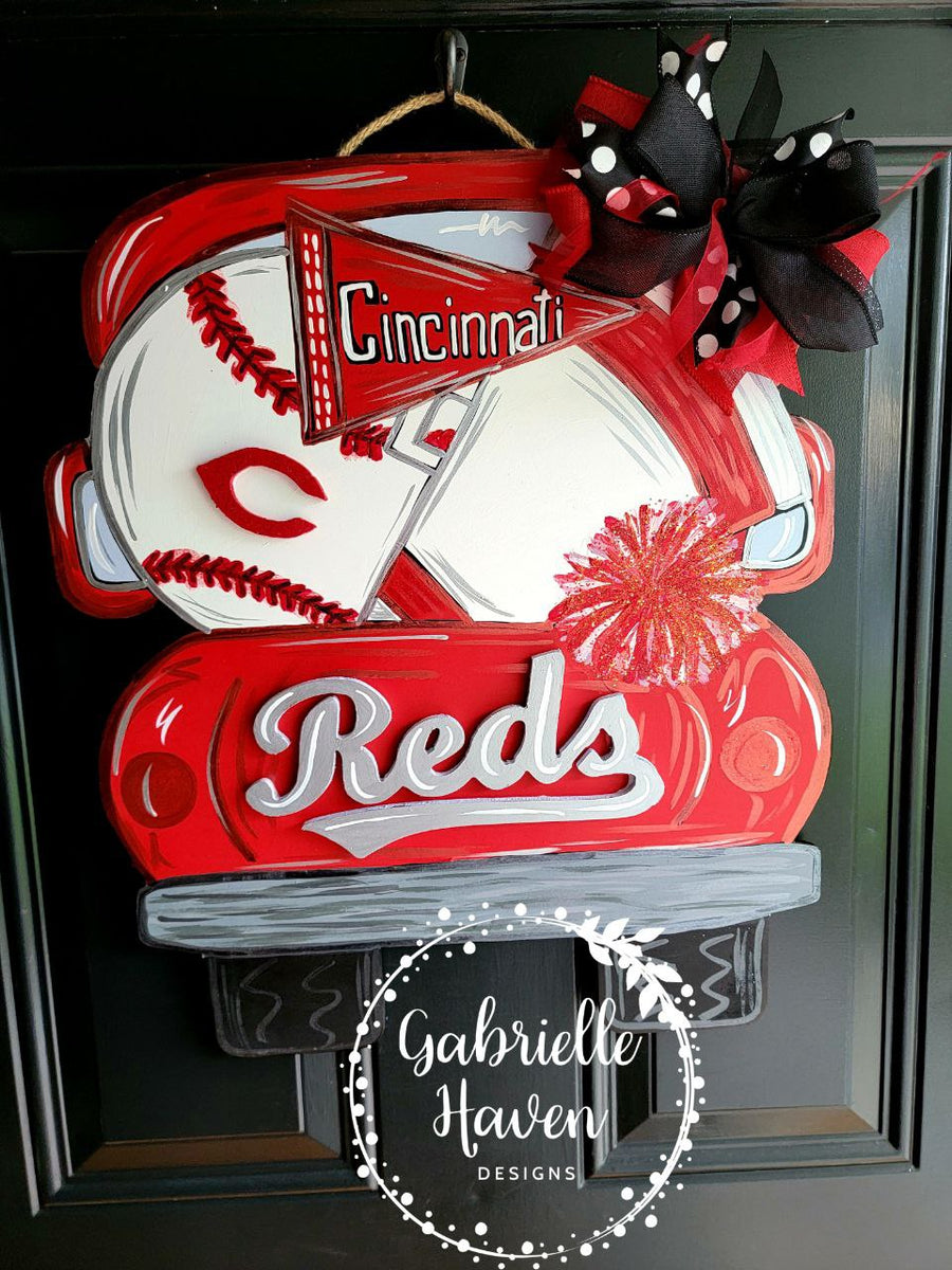 Cincinnati Reds Baseball Door Hanger Sign, Mr. Redlegs Sign