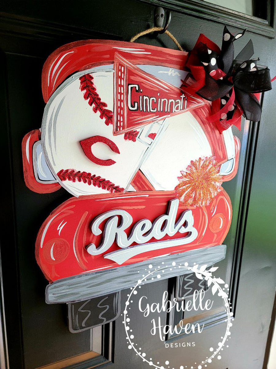 Cincinnati Reds Baseball Door Hanger, Reds Country, Baseball Door Sign,  Baseball Welcome Sign, Baseball Wreath Sign, Baseball Door Hanger, Mascot  Door Hanger, Mascot Sign, Ohio Door Hanger, Spring Welcome Sign, Welcome  Door