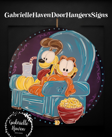 Garfield & Odie Movie Night