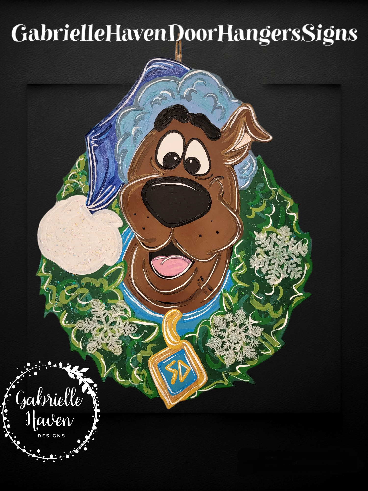 Scooby Winter Snowflake Wreath