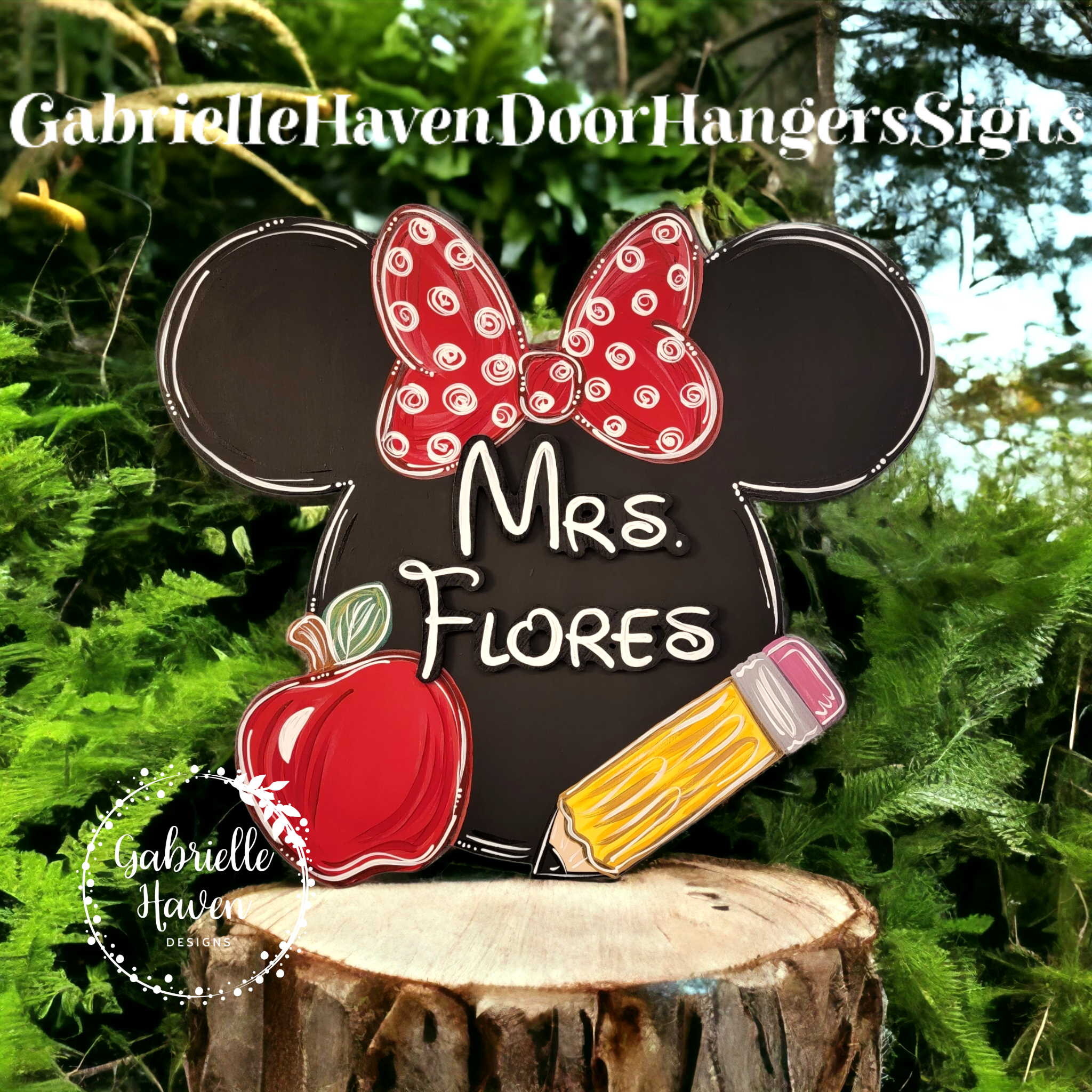 Minnie Teacher Sign with 3D personalization