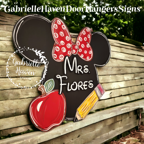 Minnie Teacher Sign with 3D personalization