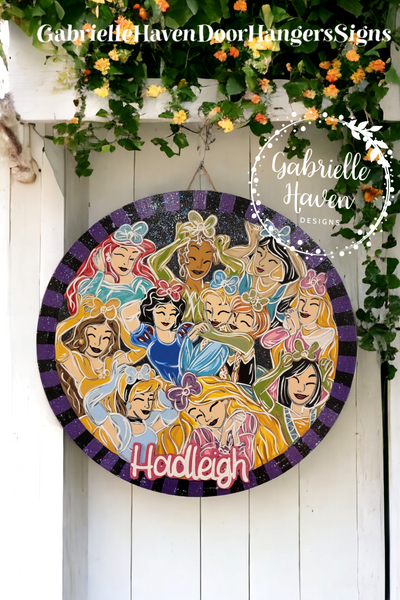 Disney Princess Cute Faces Round Design