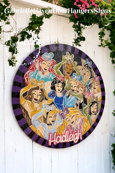 Disney Princess Cute Faces Round Design