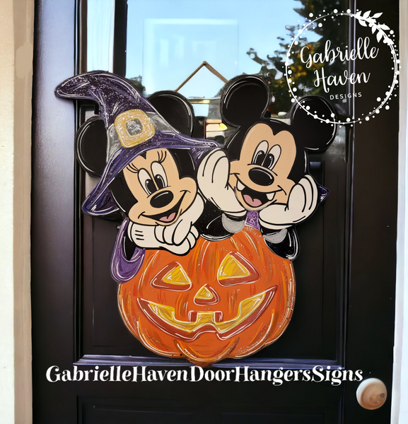 Mickey & Minnie Halloween Jack O Lantern