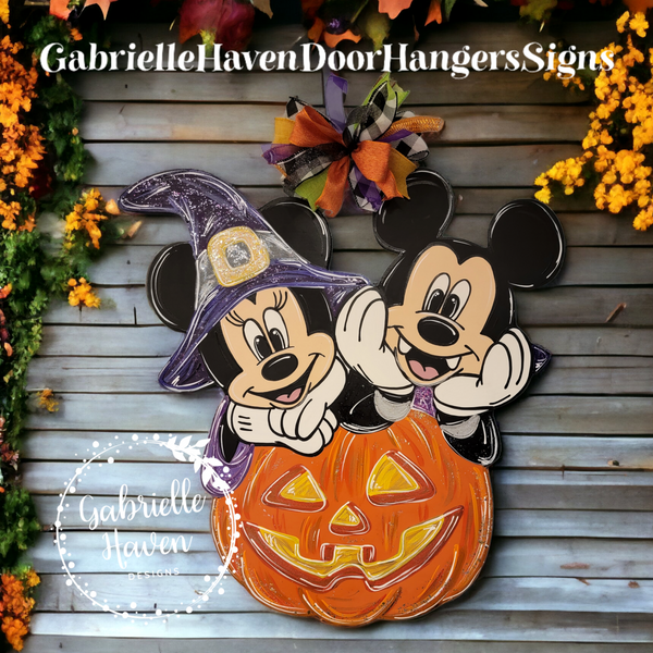 Mickey & Minnie Halloween Jack O Lantern