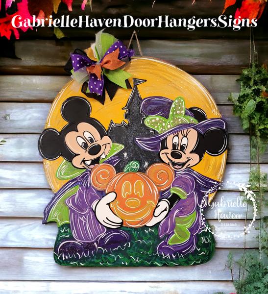 Mickey Minnie Halloween Full Moon, 22" height