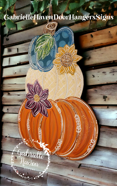 Stacking Fall Pumpkins & Sunflower