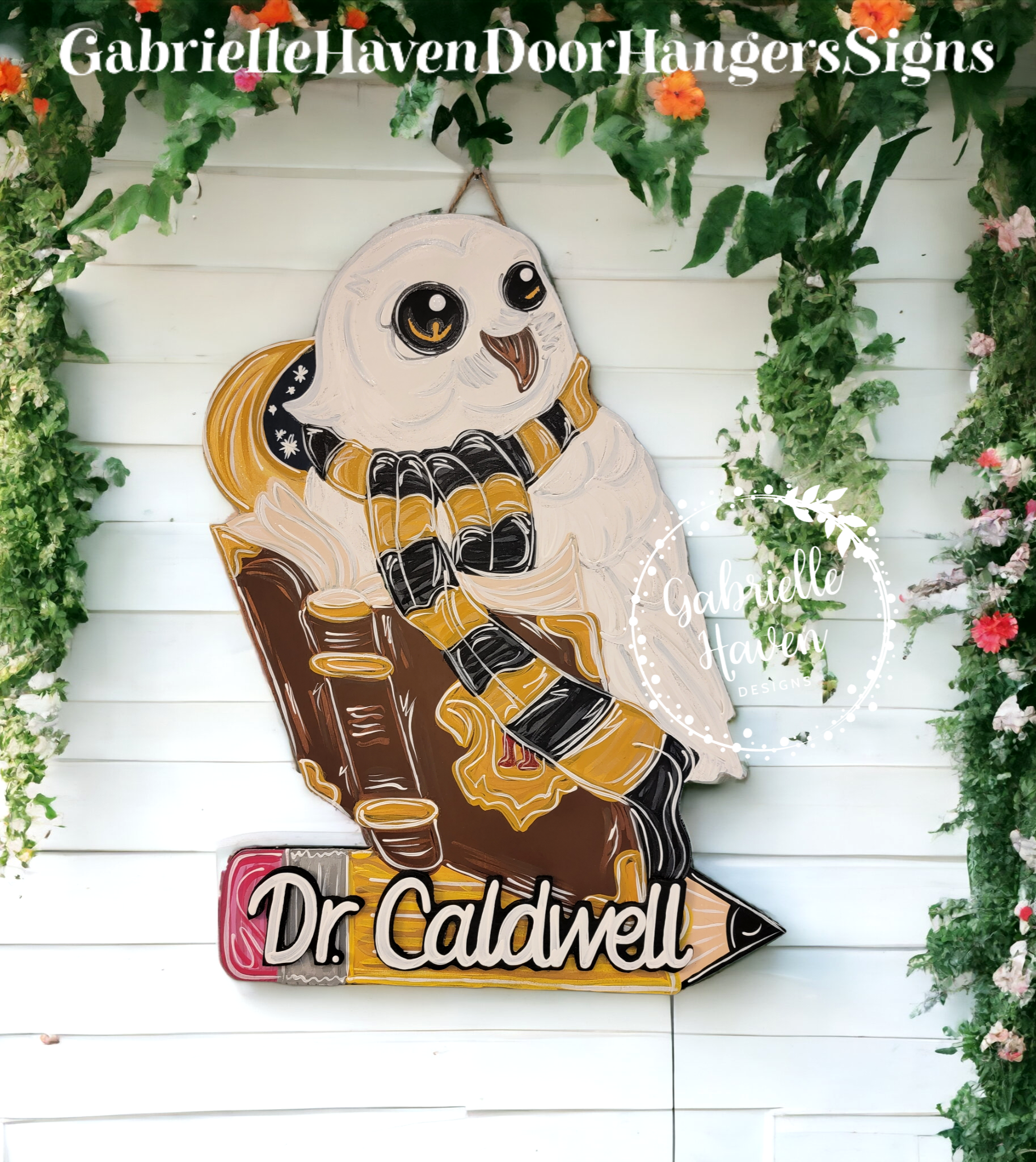 Ships Now! Teacher owl holding apple classroom top door hanger sign wreath