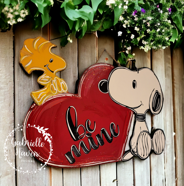 Valentine's Door Hanger, Snoopy Door Hanger