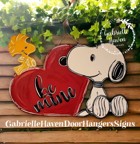 Valentine's Door Hanger, Snoopy Door Hanger