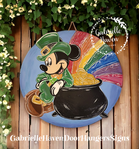 Mickey St Patrick Pot of Gold & Rainbow