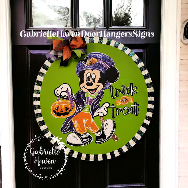 Halloween Mickey (striped border)