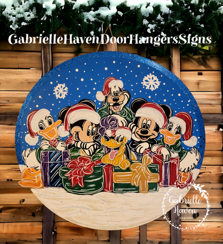 Mickey & Friends Christmas, 22"