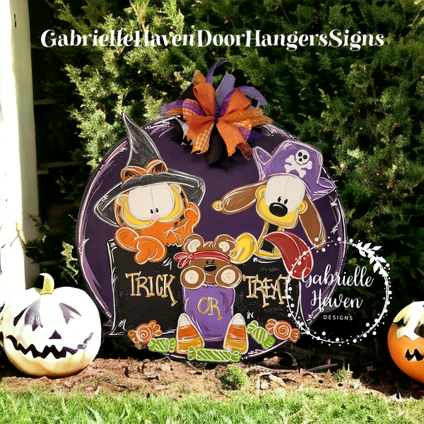 Garfield and Odie Halloween Door Hanger, Wall Sign or Outdoor Decor