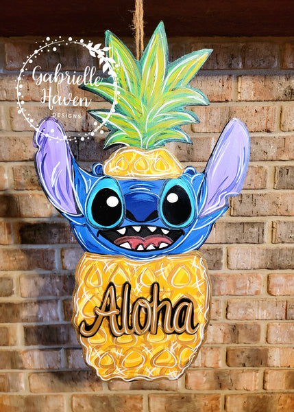 Stitch Pineapple, 3 Aloha