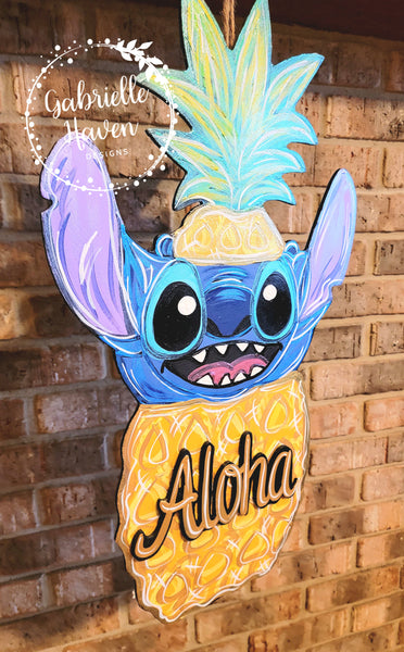 Stitch Pineapple, 3 Aloha