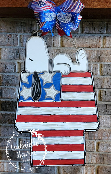 Snoopy Patriotic House