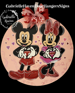 Mickey Minnie Valentine Heart Hands (Round)