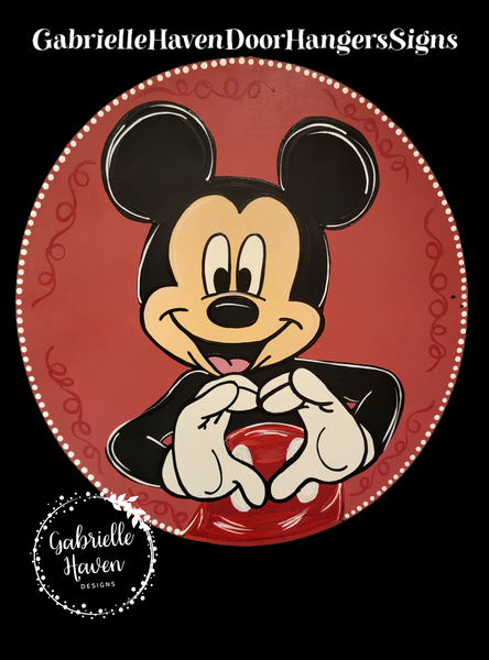 Mickey Heart Hands (Round)