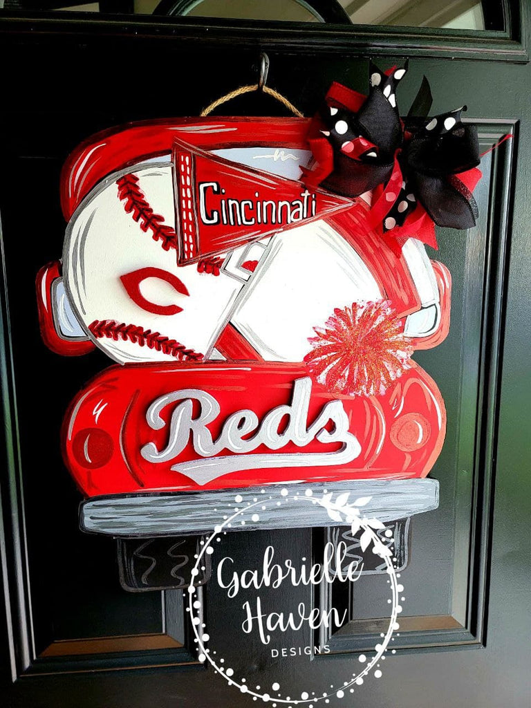 Cincinnati Reds Baseball Door Hanger, Cincinnati Reds Baseball Door Sign  Decor, Cincinnati Reds Mr Redlegs Truck Decor, Reds Wreath, Sports Truck  Door