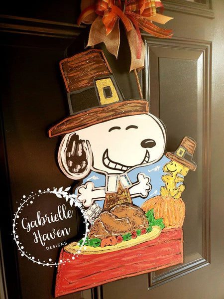 Thanksgiving Snoopy & Woodstock Doghouse