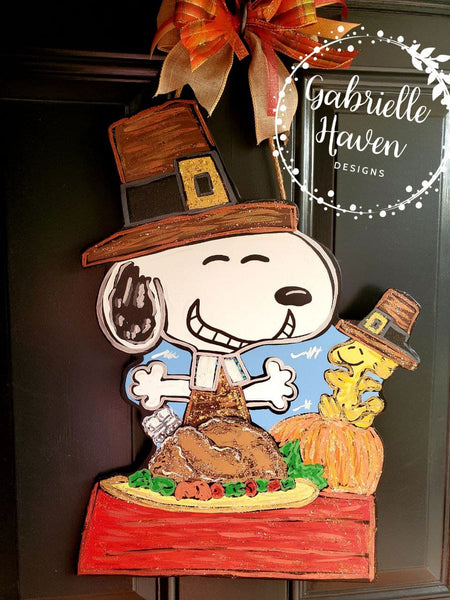 Thanksgiving Snoopy & Woodstock Doghouse