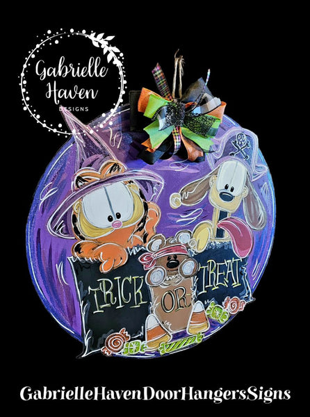 Garfield and Odie Halloween Door Hanger, Wall Sign or Outdoor Decor